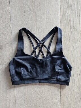 Lululemon Free To Be Serene Bra Heritage 365 Camo Size 6